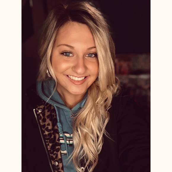 tori_mcconnell